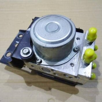 [ABS ACTUATOR] NISSAN SERENA	FC26 MR20DD 2011